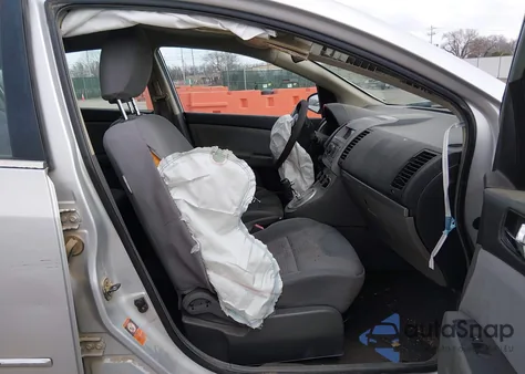 2008 Nissan Sentra 2.0S z USA, uszkodzony, nr VIN 3N1AB61E38L661163